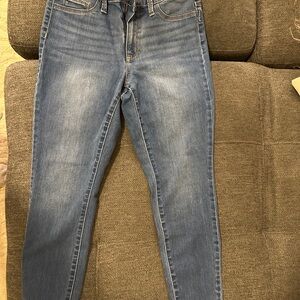 Universal Thread Light Blue Skinny Jeans